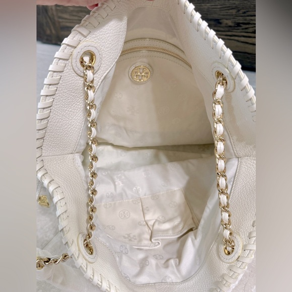 NWT - TORY BURCH "MARION" SHOULDER HANDBAG (WHITE) - Picture 9 of 15